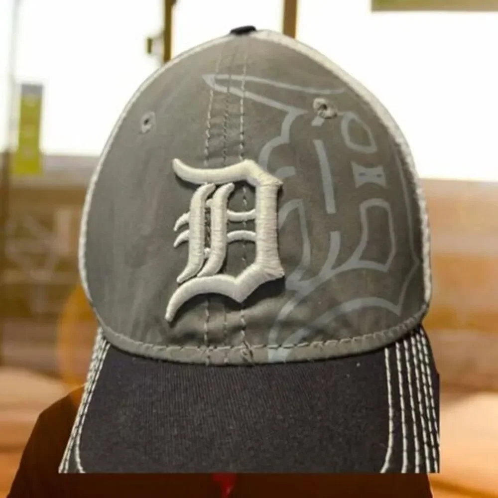 MLB gray size